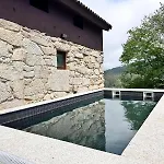 Con Piscina
