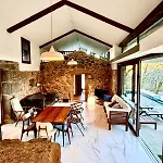 Con Piscina Casa vacanze