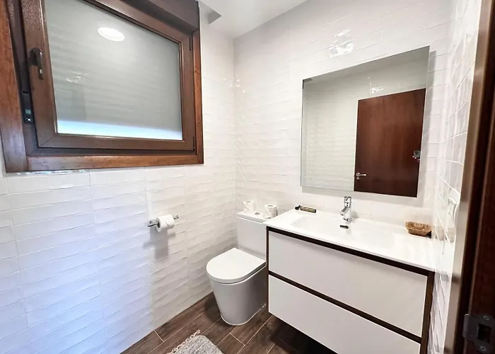 Con Piscina 別荘 *