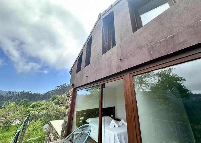 別荘 Con Piscina ゴンドマール